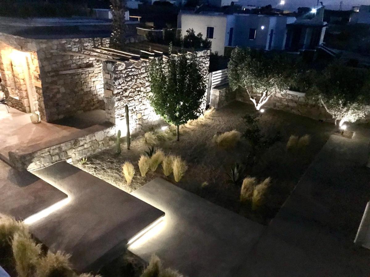 White And Grey 2 Apartment Mykonos Town Exterior photo