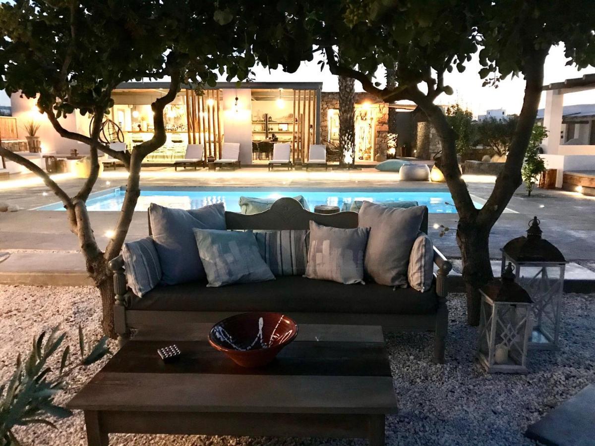 White And Grey 2 Apartment Mykonos Town Exterior photo