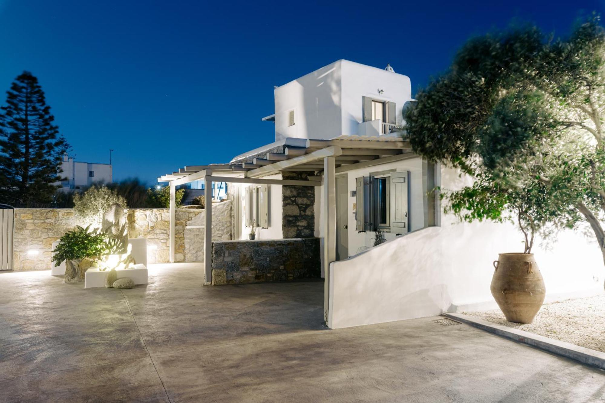 White And Grey 2 Apartment Mykonos Town Exterior photo