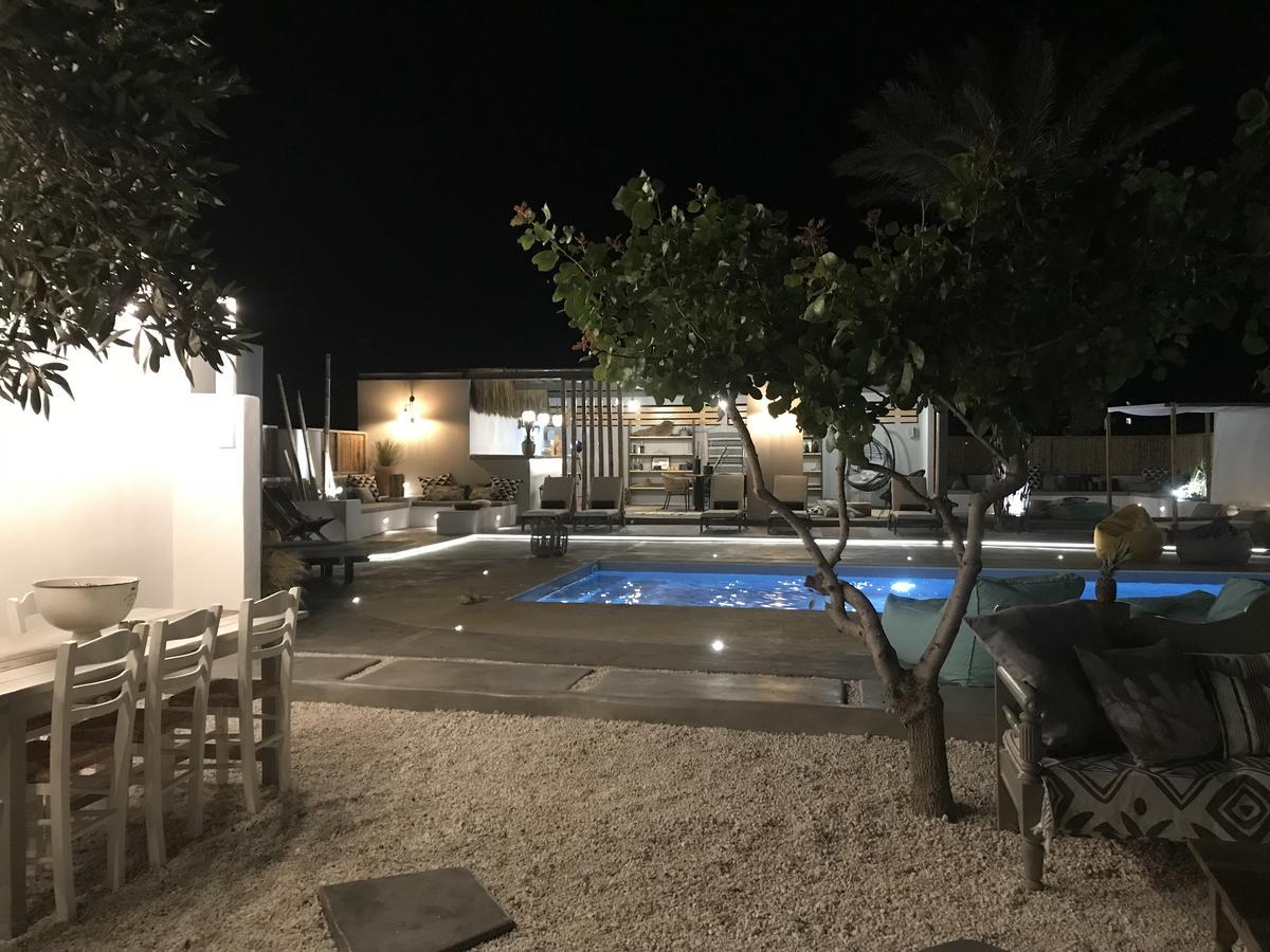 White And Grey 2 Apartment Mykonos Town Exterior photo